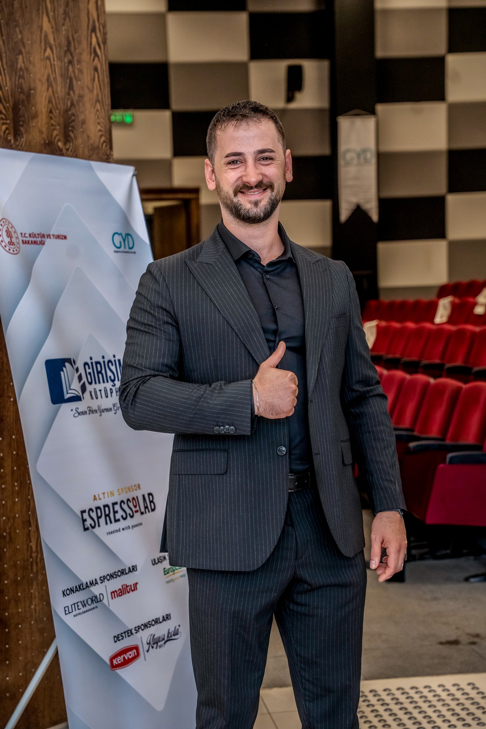 Esad Süleyman Çelebi